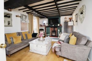 HIGH STREET- click for photo gallery